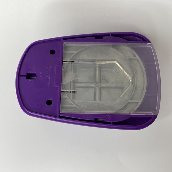 Gift Tag Paper Punch for Crafting/Scrapbooking - Picture 2 of 2